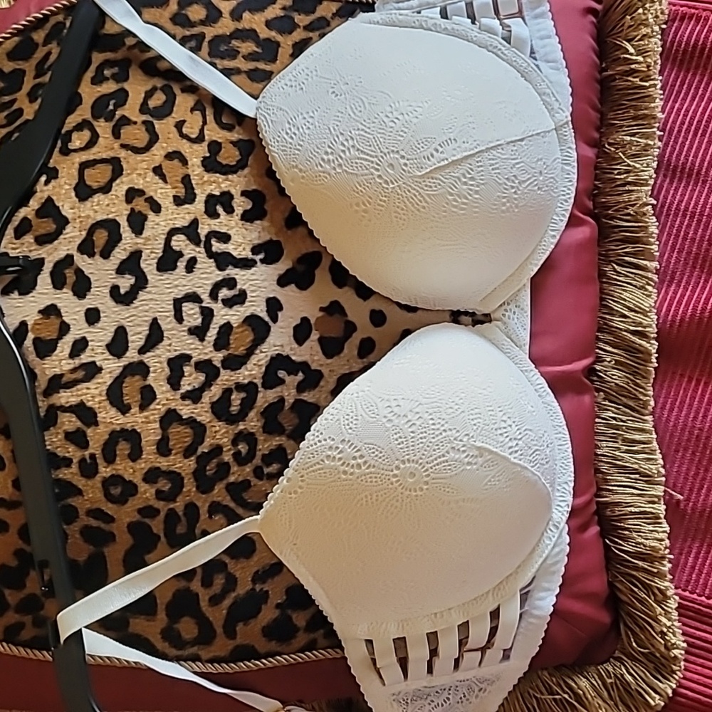 Bra
